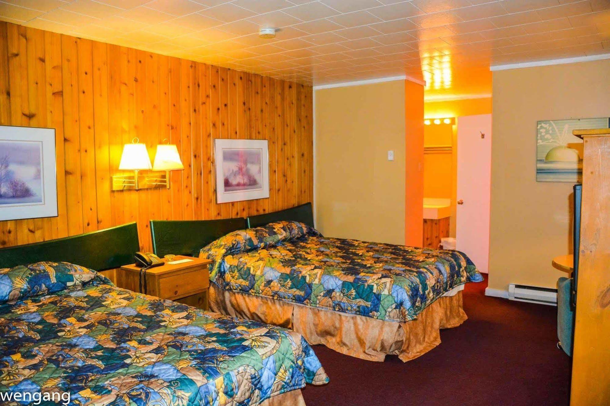Auberge Godard Nominingue Екстер'єр фото